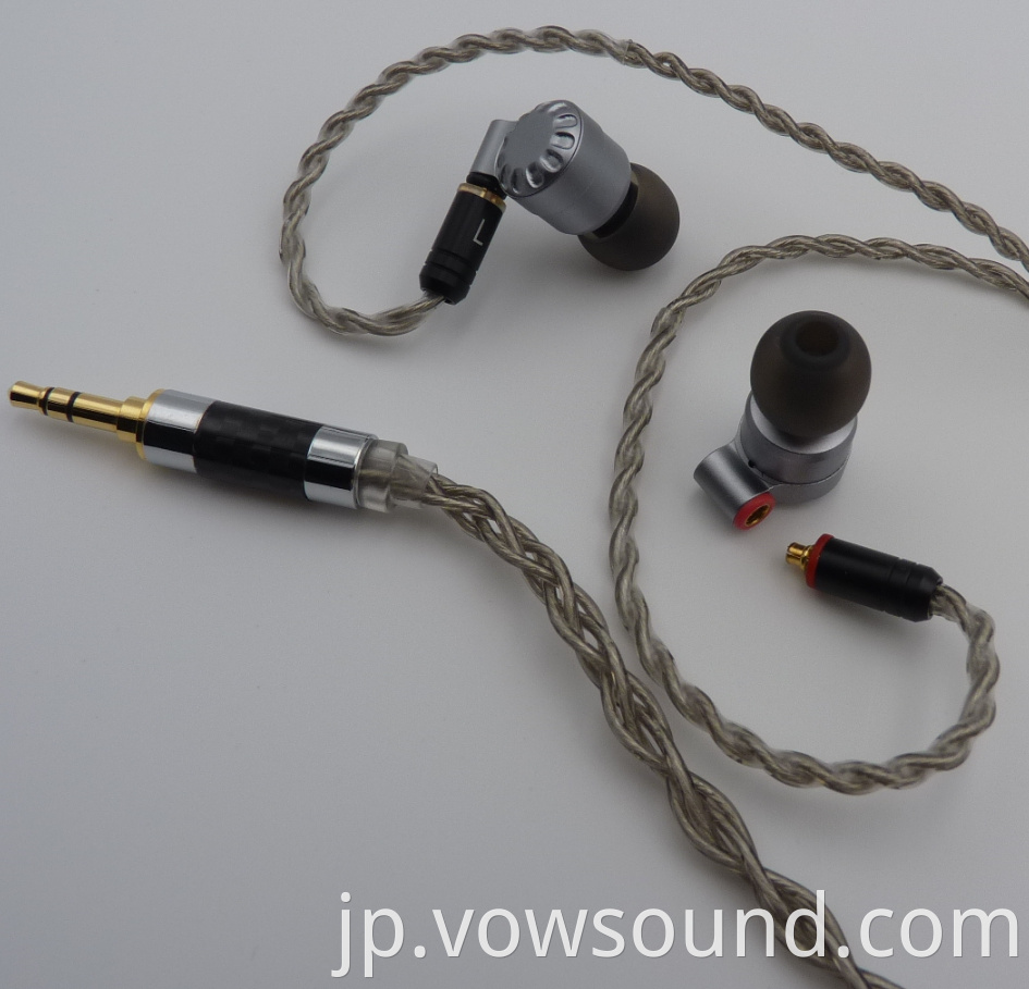 Wired Earbuds with Detachable Cables